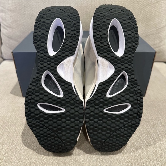 Nike Spark Women’s Shoes - Picture 5 of 6